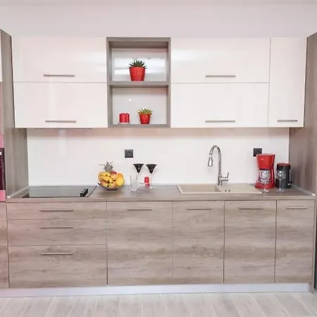 Apartmán With A Parking Space Kastel Stafilic, - 21591 *