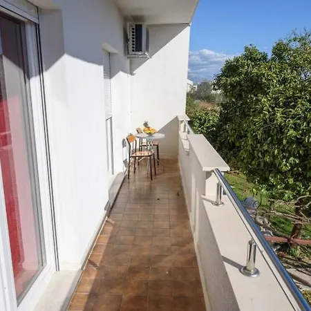 With A Parking Space Kastel Stafilic, - 21591 Apartmán