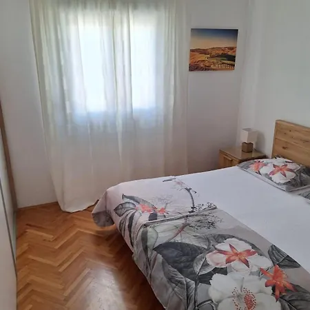 With Parking Space Kastel Stafilic, - 21591